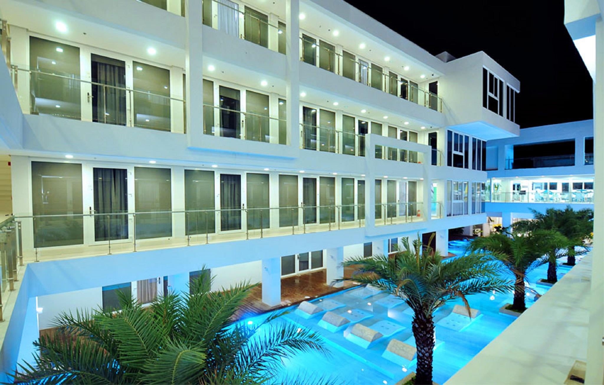 Astoria Current Hotel Manoc-Manoc Bagian luar foto