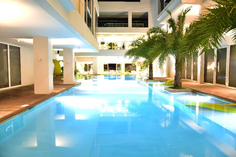 Astoria Current Hotel Manoc-Manoc Bagian luar foto